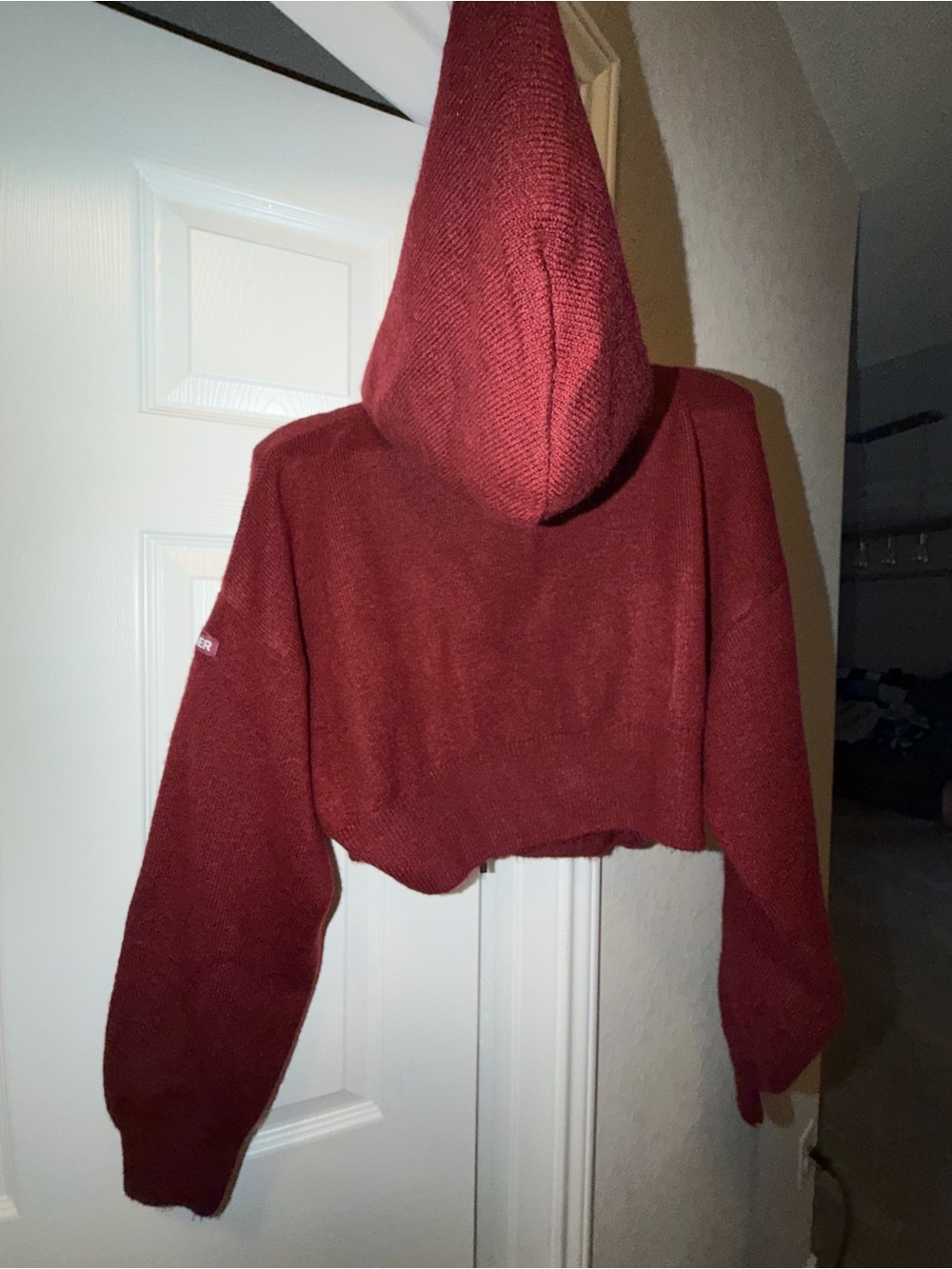 Oner Active Cropped Hooded Zip Sweater Jacket in Deep Burgundy - Picture 6 of 7